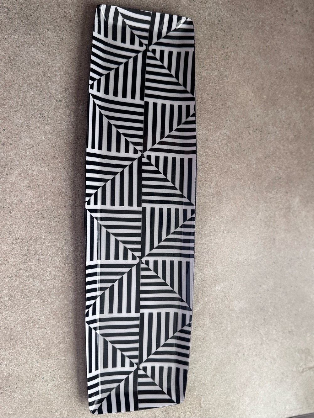 Black & White Geometric Pattern Rectangular Tray - Unbranded